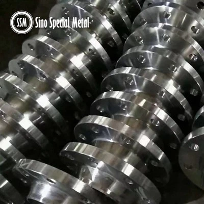 Varilni vrat ASME SA105 ASTM A105 prirobnica iz ogljikovega jekla WNRF